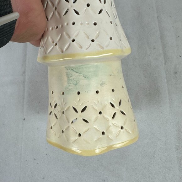 Vintage Ceramic Lady Figurine Holding Pumpkin With Cutout Details Home Decor - Picture 7 of 7